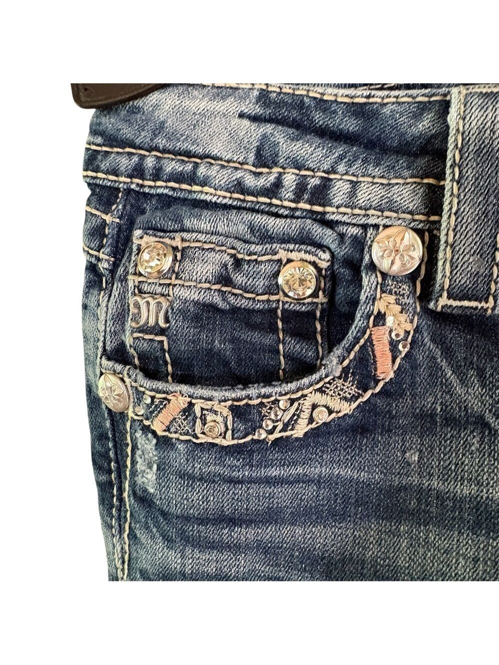 Miss Me Signature Crop Jeans w/Embellished Pocket Trim. Size 26 Like new! EUC! - Picture 11 of 13